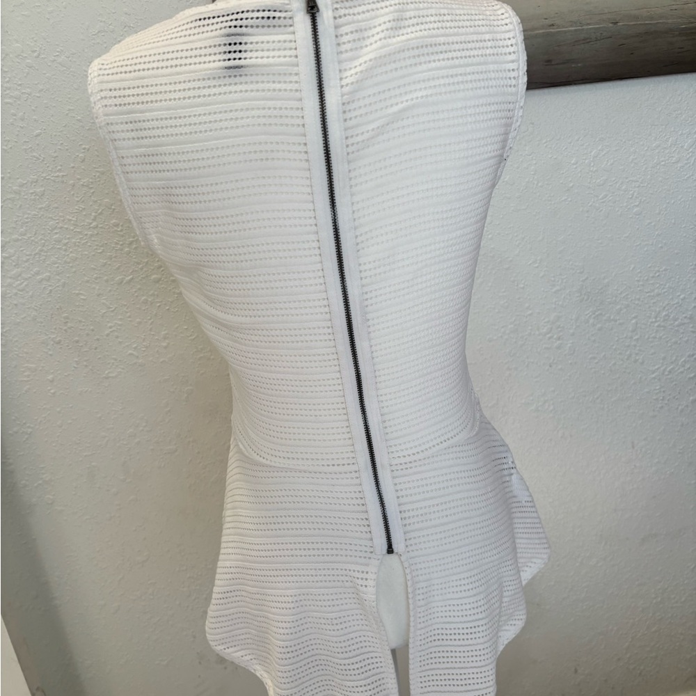 BCBGMaxAzria Evia White Textured Peplum Top - Picture 6 of 9